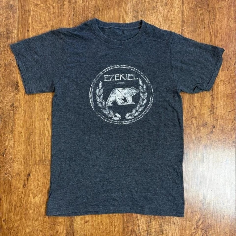 Ezekiel‎ grey faded graphic t-shirt
